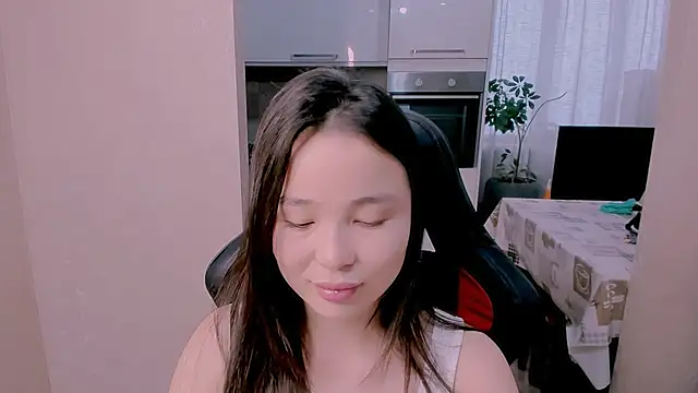 AyaMoon online show from 12.16.25