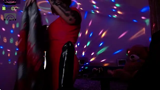 SonyaDevon online show from 03.15.25