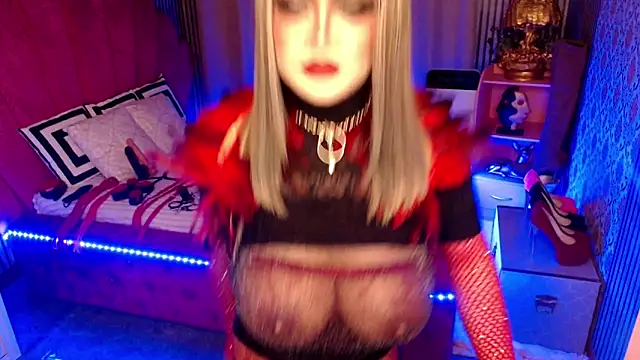 LasciviousQueenTS online show from 05.12.26