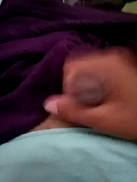 Snapshot of manodg24 chatting on 10.21.25 manodg24 online show from 10.21.25