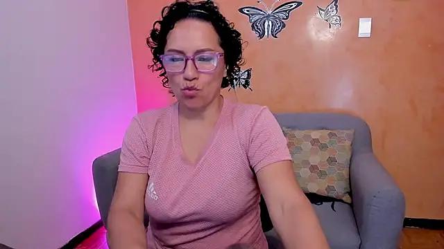 scarlet wet online show from 03.17.26