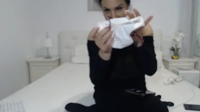 alisonya1 online show from 11.12.25