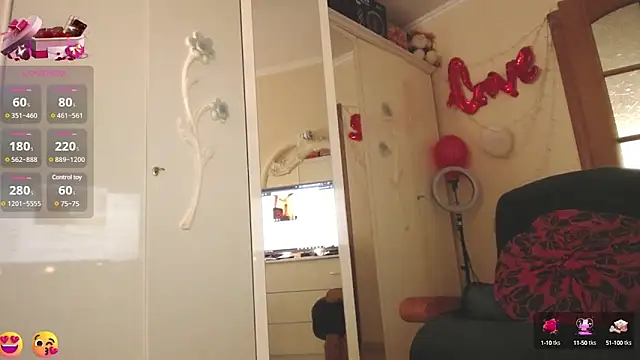 icelady77 online show from 03.11.25