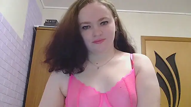 Snapshot of AliceForLoveOh chatting on 04.07.26 AliceForLoveOh online show from 04.07.26