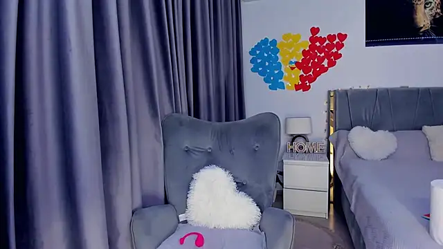 Snapshot of jessykmxx chatting on 01.27.25 jessykmxx online show from 01.27.25
