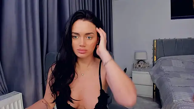 Snapshot of jessykmxx chatting on 02.17.25 jessykmxx online show from 02.17.25