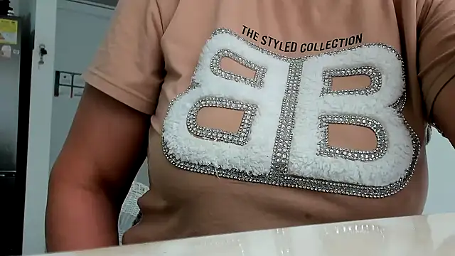 SexyCaitlynHot online show from 11.03.25