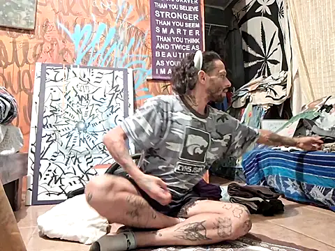 Toycockhot online show from 11.20.25