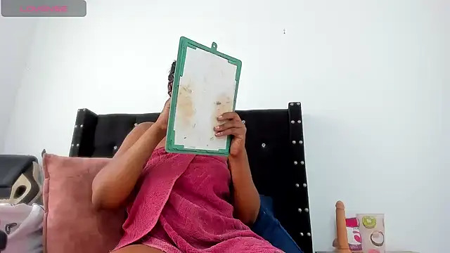 ebonnylatinx online show from 11.04.25