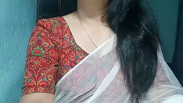 Snapshot of YourModhu chatting on 03.19.25 YourModhu online show from 03.19.25