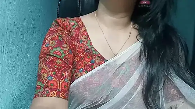 Snapshot of YourModhu chatting on 03.19.25 YourModhu online show from 03.19.25