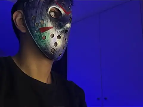 Snapshot of jocone chatting on 10.28.25 jocone online show from 10.28.25