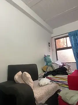 Snapshot of AlondraDiossa03 chatting on 11.17.25 AlondraDiossa03 online show from 11.17.25