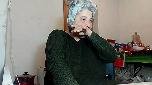 Snapshot of ExquisiteMature chatting on 02.09.25 ExquisiteMature online show from 02.09.25