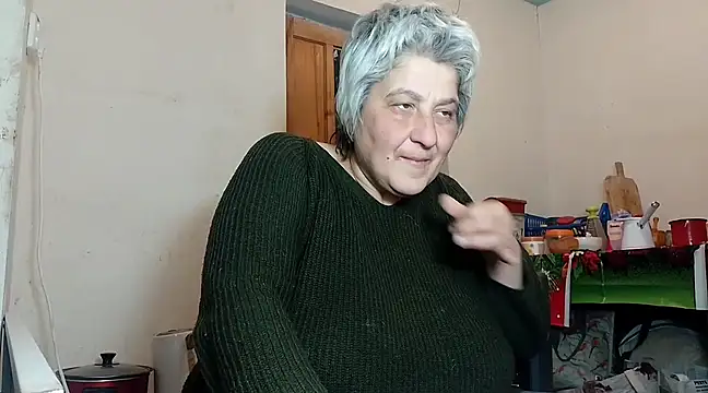 Snapshot of ExquisiteMature chatting on 02.09.25 ExquisiteMature online show from 02.09.25