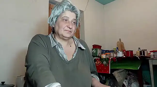 Snapshot of ExquisiteMature chatting on 02.11.25 ExquisiteMature online show from 02.11.25