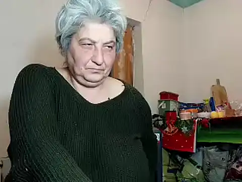 Snapshot of ExquisiteMature chatting on 02.13.25 ExquisiteMature online show from 02.13.25