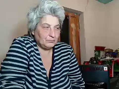 Snapshot of ExquisiteMature chatting on 02.16.25 ExquisiteMature online show from 02.16.25