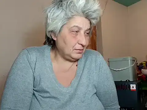 Snapshot of ExquisiteMature chatting on 02.17.25 ExquisiteMature online show from 02.17.25