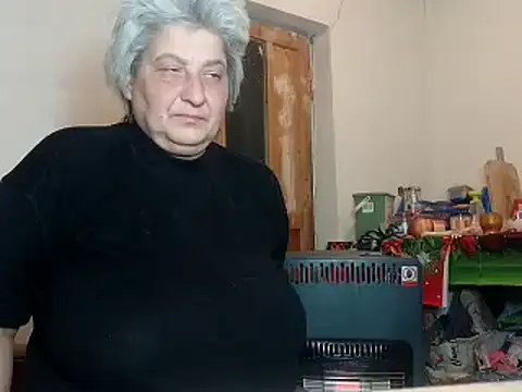 Snapshot of ExquisiteMature chatting on 02.21.25 ExquisiteMature online show from 02.21.25