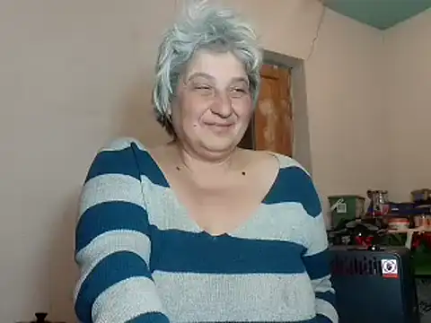 Snapshot of ExquisiteMature chatting on 02.22.25 ExquisiteMature online show from 02.22.25