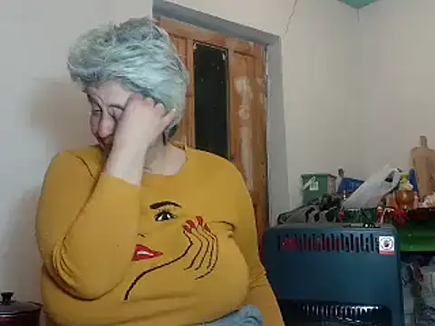 Snapshot of ExquisiteMature chatting on 02.23.25 ExquisiteMature online show from 02.23.25