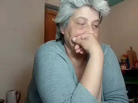 Snapshot of ExquisiteMature chatting on 03.15.25 ExquisiteMature online show from 03.15.25