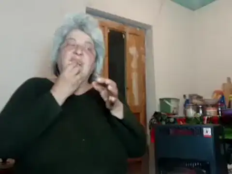 Snapshot of ExquisiteMature chatting on 03.17.25 ExquisiteMature online show from 03.17.25