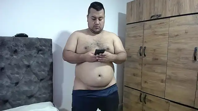 santi hothot online show from 11.19.25