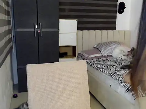XxIvory CatxX online show from 04.22.26