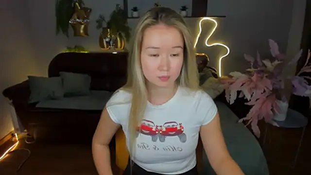 PollyOcean online show from 10.23.25