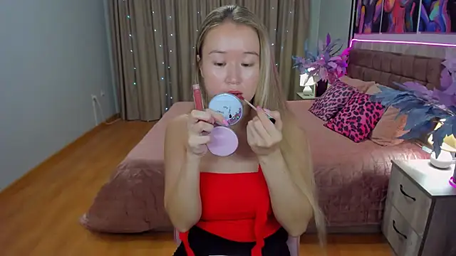 PollyOcean online show from 11.09.25