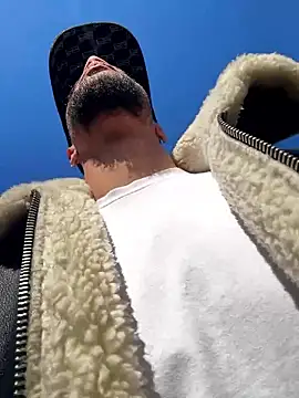 Lionayowe online show from 03.02.26