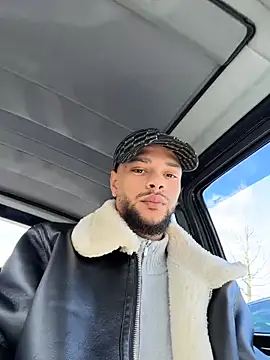 Lionayowe online show from 04.01.26