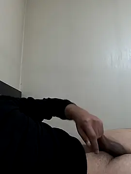 Snapshot of Mahmut_34_34_ chatting on 12.16.25 Mahmut 34 34 online show from 12.16.25