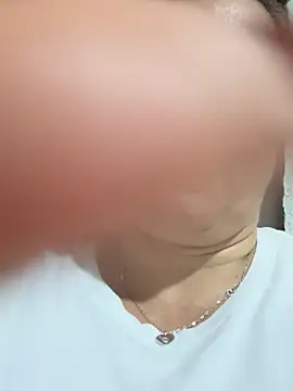 Snapshot of x_elena_x chatting on 12.16.24 x elena x online show from 12.16.24