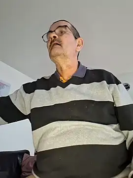 silvio-aus-luzern-CH online show from 12.28.24