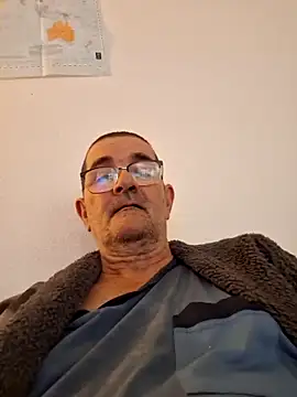 silvio-aus-luzern-CH online show from 02.22.25