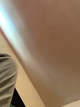 Tristris100 online show from 01.28.25