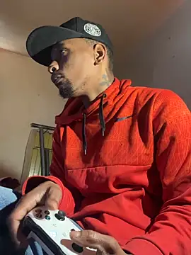 Tristris100 online show from 01.31.26