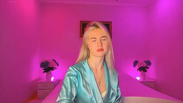 AnnaCarrera online show from 01.13.25