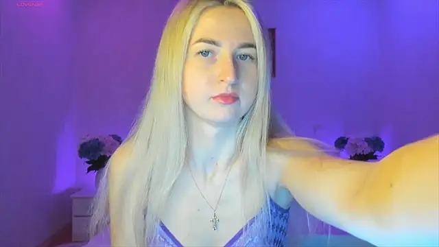 AnnaCarrera online show from 01.14.25