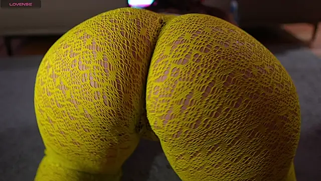 pawg queen online show from 10.24.25