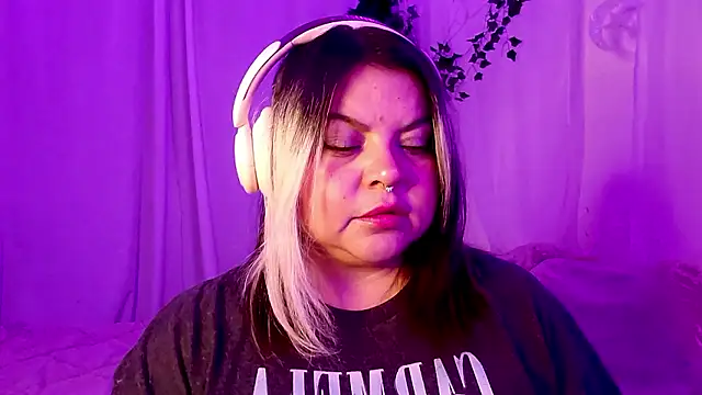 Satyn doll online show from 12.07.24