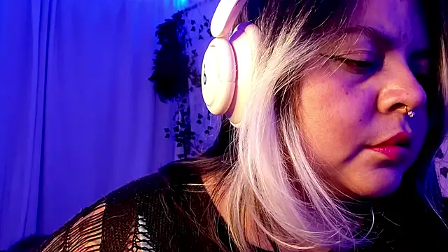 Satyn doll online show from 12.09.24