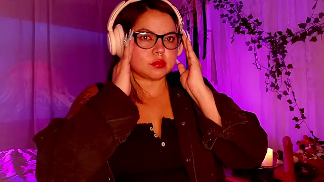 Satyn doll online show from 12.16.24