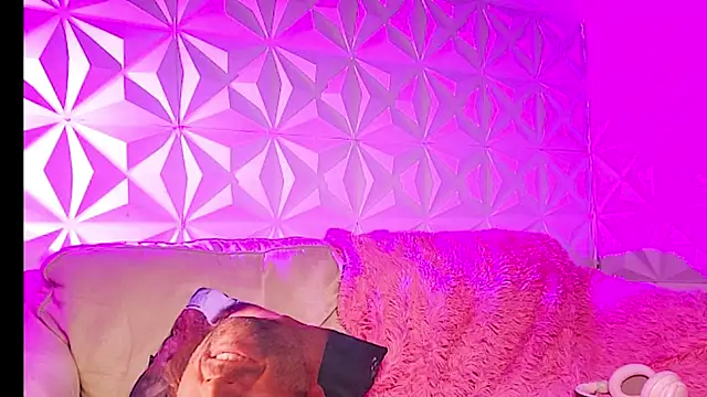 Satyn doll online show from 02.06.26