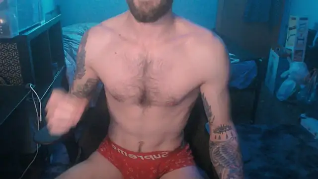Snapshot of SexxxyLouis chatting on 02.09.25 SexxxyLouis online show from 02.09.25