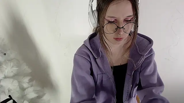  Hanna Moon  online show from 02.10.26