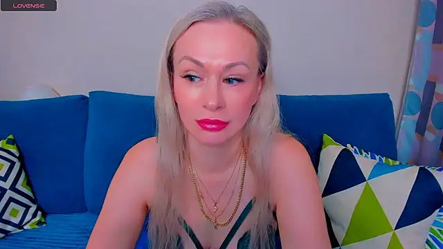 EllenMoore online show from 09.19.25